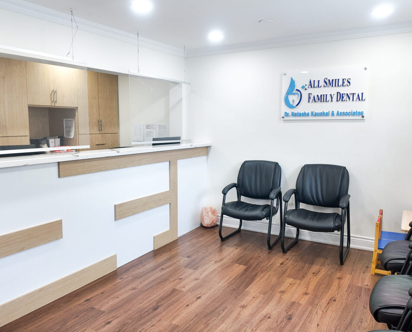All Smiles Family Dental dental clinic in Toronto - Photo 1